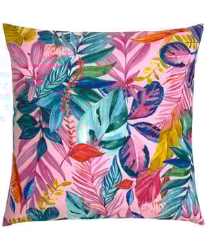This colourful masterpiece is a tropical delight with vibrant corals and greens. This fully reversible cushion will instantly freshen up your outdoor space.