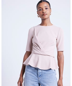 ​Front twist detail, Crew neckline, Short sleeves, Peplum hem