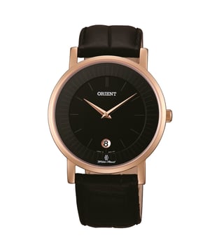 Orient Uhr FGW0100BB0  
Geschlecht: Herren  
Hauptfarbe: Gold  
Uhrwerk: Quarz: Batterie  
Anzeigeformat: Analog  
Wasserdichtigkeit: 5 ATM  
Verschluss: Dornschließe  
Funktionen: Datumsanzeige  
Gehäusefarbe: Gold  
Gehäusematerial: Edelstahl  
Gehäusebreite: 38  
Gehäuselänge: 38  
Zifferblatt: Keine  
Armbandfarbe: Schwarz  
Armbandmaterial: Leder  
Strebenanschlussbreite: 20  
Handgelenkumfang (max.): 210  
Lieferumfang: Uhrenbox  
Stil: Klassisch, Elegant  
Gehäusehöhe: 7  
Glas: Saphirglas  
Anzeigefarbe: Schwarz  
Energiereserve: Keine Automatik  
Lünette: Keine  
Uhren Extras: Keine