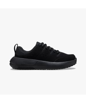 De On the Clock Sneaker is ontworpen met harde werkers zoals jij in gedachten. Deze duurzame schoen heeft ademende maar makkelijk schoon te maken bovendeel en premium LiteRide voetbedden die ondersteuning en demping bieden waar je voeten dat het meest nodig hebben.