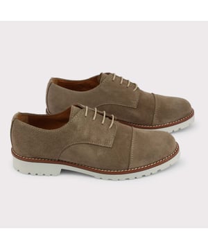 Merk: Made in Italia  
Made in: Italië  
Collectie: Lente/zomer  
Geslacht: Vrouw  
Type: Veter schoenen  
Bovenmateriaal: Suède  
Inlegzool: Leer  
Binnenvoering: Leer  
Zool: Rubber  
Hakhoogte cm: 3  
Details: Ronde neus