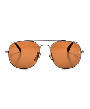 7004S sunglasses with metal frame.

 Shape and design:
 - These David Beckham glasses have a square silhouette.

 Frame Material:
 - The frame of these glasses is made of metal.
 - The use of metal provides durability and lightness to the frame.
 - This makes the glasses durable and comfortable to wear.

 Metal temples:
 - The temples are also made of metal, matching the frame material.
 - The metal on the temples adds strength and stability to the structure of the glasses.

 Brand details:
 - David Beckham branding engraved on the lens.
 - These design elements help to clearly identify the model as part of the David Beckham eyewear collection.

 Glasses:
 - The lenses are of high quality.
 - These lenses provide excellent UV protection and crisp, clear vision.
 Measures: Lens height: 53 mm. Lens width: 60 mm. Bridge: 18 mm. Temples: 150 mm.
 Composition: Metal
 Care:
Use a soft, clean microfiber cloth to clean your sunglasses. This type of cloth will not scratch the lenses.
 Avoid using abrasive cleaning products, detergents, alcohol or acetone, as they can damage lenses and anti-reflective treatments.