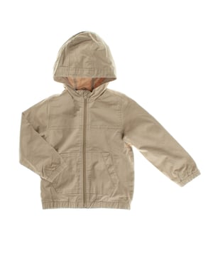 Lightweight jacket for boys, perfect for cool days and with practical style. Made from soft and durable fabric, it has an integrated hood that provides additional protection against the wind.

 Its front zip closure makes it easy to put on, and the two large front pockets offer space to store small items or keep your hands warm.

 Elastic cuffs and hem ensure a comfortable fit while keeping the heat inside. Ideal for everyday use and for combining with different styles.
 Composition: Exterior: 98% Cotton, 2% Elastane; Interior body: 91% Cotton, 9% Cotton; Interior sleeves: 100% Polyester
 Care:
- Machine wash max. 30ºC.
 - Use similar colors in the wash.
 - Avoid the use of bleaches.
 - Dry at low temperature.
 - Iron at low temperature.
 - Do not dry clean.