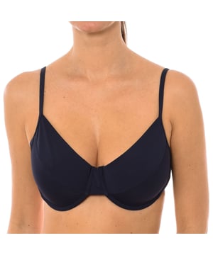 Een vrouwelijk en flirterig bikinitopje om van het strand naar de straat te gaan! Combineer het Michael Kors beugelbikinitopje met je favoriete bikinibroekje of combineer het met een jeans en een jasje voor een overgangszwemlook.

 Bikini beha.
 Elastische zijkanten.
 Met oorbellen en cups.
 Verstelbare dunne bandjes voor comfort.
 Haaksluiting.
 Naden in toon zichtbaar.
 Samenstelling: Buitenkant: 85% Polyamide, 15% Elastaan; Voering: 92% Polyester, 8% Elastaan; Cups: 100% Polyurethaan.
 Onderhoud:
Handwas met koud water.
 Gebruik neutrale zeep.
 Geen bleekmiddel gebruiken.
 Spoelen zonder te draaien.
 Niet strijken.