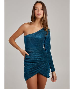 Stand out from the crowd with our Glitter One Shoulder Dress. This style winner will keep all eyes on you.