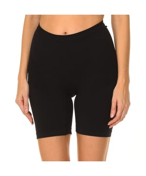 Modellier-Shorts.
 Hergestellt aus weicher Mikrofaser für große Größen.
 Glättet den Bauch, hebt das Gesäß und reduziert die Taille.
 Mit antibakteriellem Rhombus.
 Zusammensetzung: 86% Polyamid, 14% Elastan
 Pflege:
Handwäsche.
 Kein Bleichmittel verwenden.
 Keinen Trockner verwenden.
 Nicht bügeln.