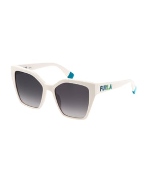 Wenn Sie gerne die neuesten Modetrends präsentieren und Accessoires für Ihren Look unverzichtbar sind, dann sollten Sie die Damen-Sonnenbrille Furla SFU686-5403GF ø 54 mm nicht verpassen! Zeigen Sie die besten Marken von Sonnenbrillen. Typ: Damen-Sonnenbrille Geschlecht: Frau Schutz: Schützt vor 100% der UV-Strahlen (UV400) Linsenmaterial: Polycarbonat Farbe
