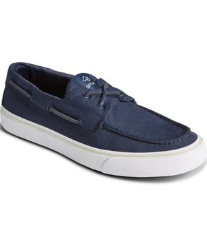 Flaunt a classic look that benefits the environment with the timeless laid-back style and Earth-friendly fabrication of Sperry's Bahama II Seacycled Boat Shoes.
