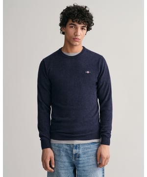 
Gant Pullover Blauw SUPERFINE LAMBSWOOL C-NECK 87211/480 met artikelcode87211/480 .  van het materiaal 100% Lamswol. Extra specificaties: , , , , kleur Blauw.