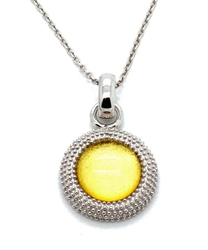 Diese Orphelia-Kette mit Anhänger in Silber ist aus allergiefreiem 925er Sterlingsilber höchster Qualität gefertigt. Die Orphelia-Damenkette aus 925er Sterlingsilber mit Anhänger – Silber ZH-6041/2 wird in einer schönen Geschenkbox geliefert und hat eine zweijährige Garantie – das perfekte Geschenk, um sich selbst oder einen geliebten Menschen zu verwöhnen.