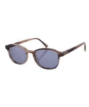Aragoto sunglasses.
 Zen sunglasses with acetate frame.
 Square shape.
 Acetate temples.
 100% UV Protection.
 Includes a neutral fabric cover.
 Measures: Lens height: 47 mm
 Lens width: 50 mm.
 Bridge: 19 mm.
 Temples: 145 mm.
 Composition: Acetate
 Care:
Cleaning and maintenance:
 -Clean the glasses with soap and water (neutral).
 - Do not use dirty or abrasive cloths, which may alter the characteristics of the filters.
 - Use only original accessories and spare parts.