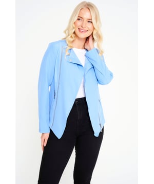 This brand new ELLE jacket combines sleek design with enhanced zip detailing for a touch of edge. Crafted for durability and comfort, it effortlessly elevates your look, whether for work or a night out. 100% Polyester. Hand wash. Please note - this jacket does not do up.