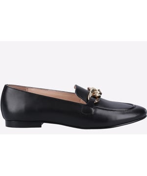 Sleek and Classy; The Harper Chain Loafer is crafted from Real Leather and is a great versatile addition to your wardrobe. Its Loafer construction with Chain detail allows this to offer that casual yet classy look- perfect for the office.
- Real Leather Upper- Easy On and Easy Off Loafer Style with Chain Detail to Vamp- Hidden Padded Collar for Added Comfort- Cushion Comfort Insole- Leather Sock and Lining- Lightweight Tunit Sole
