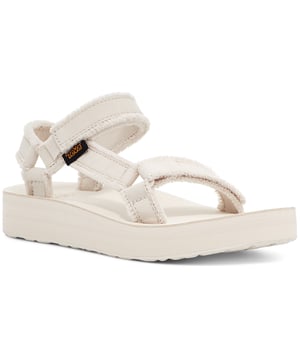 Featuring a just-right 1.25” height, the Midform Universal splits the difference between our Flatform Universal and our classic Original Universal for a fresh, toned-down take on the bold platform look.