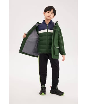 Explore the 3-in-1 Kids Down Jacket, featuring a versatile design with a soft shell and down layer. Perfect for kids' outdoor adventures, it adapts seamlessly to different weather conditions, ensuring warmth and comfort throughout their activities.

ALL-IN-ONE: The ultimate versatile solution for any weather condition.

HIGH-TECH FABRIC: Windproof, showerproof and breathable.

TRIPLE EASY-CARE PROTECTION: Anti-bacterial, oil-resistant and water-repellent.

HIGH QUALITY 680+ DUCK DOWN: 90% filling for optimal warmth, evenly distributed for consistent warmth.