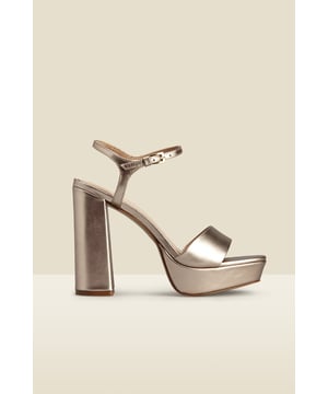 REASONS TO BUY:

Because the shoes make the outfit
Platforms are trending
Luxe metallic leather
You won't believe how comfy they are
Style with a silky blouse and flared jeans
Pair with a dress for weddings and parties