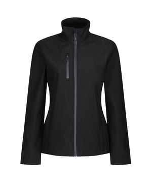Stof: Dubbele laag. Materiaal: Gerecycleerd Polyester, Geweven. Ontwerp: Eenvoudig. Kinbeschermer, uitgesneden etiket. Stoftechnologie: Sneldrogend, Douchebestendig, Winddicht. Mouwtype: Met lange mouwen. Manchet: Open. Hals: Ritssluiting. Zakken: 1 Borstzak, 2 Voorzakken. Bevestiging: Volledige ritssluiting, ritsbescherming. Duurzaamheid: Gemaakt van gerecycled materiaal. Zoom: Open.