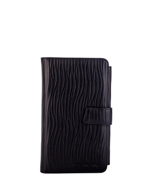 This hardworking travel wallet / document holder is super practical and stylish. With 18 card holder slots, three large slip pockets and a large zipped pocket, you can organise all your important travel documents and currency. The rigid grain leather gives it an antique look and the intricate stitch detail finishes off the look. Features: , Rigid grain leather, Smith & Canova blind debossed logo, Three large slip pockets, 18 card holder slots, ID window slot, Transparent picture slot, Large zipped pocket, Detachable leather wrist strap