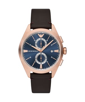 Dit Emporio Armani Heren horloge beschikt over een Quartz binnenwerk. De kast (43 mm mm) is vervaardigd uit RVS (Rosékleurig) en heeft een Mineraalglas. De band is Bruin Leer. Dit horloge uit de Emporio Armani Claudio reeks is een mooi en tijdloos geschenk. Verras jezelf of iemand anders met dit cadeau. Bovendien geniet u hierbij van 2 jaar garantie tegen alle fabricagefouten.