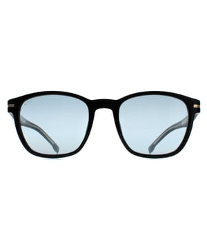Die Hugo Boss Square Mens Black Azure Photochromic BOSS 1505/S Sonnenbrille besticht durch ihr schlankes und modernes Design mit einem leichten und dennoch robusten Rahmen, der mühelos aus Acetat für einen anspruchsvollen Look gefertigt ist. Die Hugo Boss Sonnenbrille ist ein unverzichtbares Accessoire, das sowohl für legere als auch für formelle Anlässe geeignet ist. Sie strahlt Selbstvertrauen aus und wertet jedes Ensemble mit ihrer exquisiten Mischung aus Handwerkskunst und modischem Design auf.