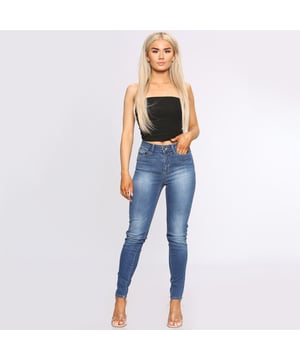 Enzo Womens Skinny Stretch Jeans, Slim Fitted Jeans With Faded Detail to Leg, Featuring 2 Front Pockets, 2 Back Pockets and 1 Coin Pocket, Zip Fly Fastening, 98% Cotton, 2% Elastane, Ideal for casual wear