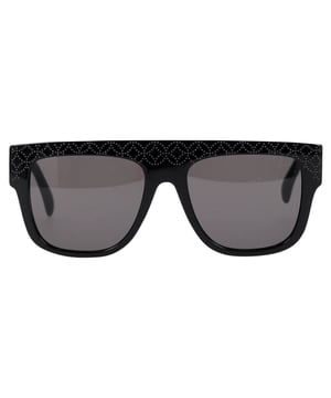 VINTAGE, RRP AS NEW
Embrace the allure of understated luxury with the Alaïa Aa0010s Square-Framed Sunglasses in Black Acetate. These sunglasses exude a timeless and refined aesthetic, featuring square frames crafted from exquisite black acetate. The laser-engraved Alaïa logo on the temples adds a subtle yet distinctive touch, reflecting the brand's commitment to quality and elegance.
*with case and dust bag

Alaïa Aa0010s Square-Framed Sunglasses in Black Acetate
Material: Acetate
Color: Black 
Size: One size
Dimensions: Width:   140mm
Condition: Excellent
Sign of Wear: No
SKU: 369369