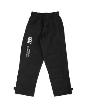 Polyester/katoen 3/4 voering met nylon onderbeenvoering. Elastiek in de taille met binnenkoord. Twee zijzakken met rits. Dijhoge zijwaartse ritsen. Open zomen stijl met verstelbare tabbladen aan de uiteinden van de benen. Branding op rechterbeen. 100% Polyester. Leeftijd/Taart (Inches - te passen): 14- 28/29.