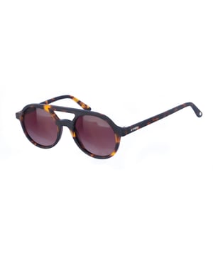 Gafas de sol Kypers con montura de acetato.
Color Habana.
Forma ovalada.
Lentes de color Marrón
Patillas de acetato, con el nombre de la marca grabado.
100% Protección UV. 
Cristales antirreflejo polarizados.
Incluye una funda de tela de protección.

Medidas  Alto lente: 43 mm
Ancho lente: 50 mm.
Puente: 21 mm.
Patillas: 145 mm.


Limpieza y manutención:
-Limpiar las gafas con agua y jabón (neutro).
- No utilice paños sucios o abrasivos, que puedan alterar las características de los filtros.
- Utilice solo accesorios y repuestos originales.