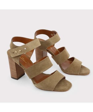 Merk: Made in Italia Dames Schoenen Collectie Ss 100% Made In Italy Sandalen Dames, Sluiting Met Verstelbare Zijklepsluiting Bovenwerk: 100% Echt Leer, Suède Binnenzool: Leer Zool: Thunit Hak 10 cm
