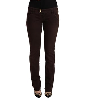 Marca: CYCLE  
Estilo: Jeans de mezclilla de corte slim a baja cintura  
Color: Marrón  
Cierre: Botón y cremallera  
Detalles del logo  
Material: 98% Algodón 2% Elastano  
Hecho en Italia