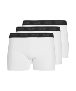 Die Original Performance Trunks im 3er-Pack sind in der Farbe Weiß abgebildet.

Welche Größe hat die Unterwäsche? Die Unterwäsche kann in den Größen ausgewählt werden: S, M, L, XL, und 2XL. Die Größen sind für Männer angepasst.

Über TeeShoppen: Bei TeeShoppen glauben wir nicht immer, dass Preis und Qualität Hand in Hand gehen, und wir wollen das beweisen. Unser Sortiment umfasst modische Basic-Kleidung, die wir selbst tragen möchten. Und sie ist nicht langweilig, nur weil sie einfach ist. Unsere Kleidung ist so konzipiert, dass sie leicht zu stylen ist und aus den besten Materialien besteht. So ist sichergestellt, dass Sie bequeme Kleidung haben, die Sie zu allen Gelegenheiten tragen können. Möchten Sie einen zeitlosen Anbieter von Mode für Männer und Frauen? Dann sind Sie bei TeeShoppen an der richtigen Adresse. Wir sind Spezialisten für den Verkauf von Basiskleidung. Sie zahlen nicht für teure Marken und Kosten, sondern nur für Qualität und Service. Wir erweitern ständig unser Sortiment, so dass Sie bei uns immer die neueste Mode kaufen können.