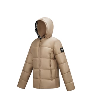 Abrigo de invierno para hombre de la marca Ballin Est. 2013. la chaqueta está hecha de poliéster de alta calidad, y tiene un ajuste regular. La chaqueta cuenta con una cremallera arriba y abajo, fácil para el ciclismo, ciclomotores o scooters.  Marca: Ballin Est. 2013Nombre del modelo: Jacket CalvinCategoría: chaqueta de hombreMateriales: poliésterColor: beige topo