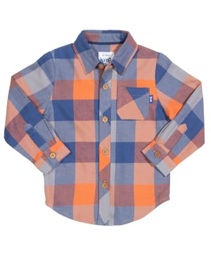 This cool shirt is trendy and comfy, made using a soft check flannel fabric. Perfect for dressing up with our comfy chinos or dressing down by throwing on over so many of our great t-shirts. Whatever you wear with it, it will look fabulous for any occasion.