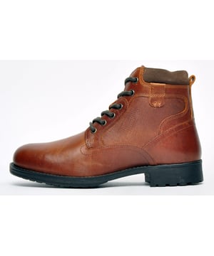 This Red Tape Benson boot is delivered with a premium leather upper and on trend rugged designer styling. A full 6 eyelet lace up closure construction ties in with intricate designer stitch detailing delivering the perfect finishing touch to this great value fashionable leather boot. A durable rugged rubber outsole with a cushioned heel delivers a great feel for all day wear whilst the padded ankle and heel cuff delivers a sumptuous fit and feel. A true must have at this great price and the perfect combination for a smart or casual look.

 - Leather upper
 - Soft lined textile interior
 - 6 eyelet lace closure
 - Comfort padded insole
 - Heel pull tab for easy on / off wear
 - Padded heel and ankle collar
 - Durable rubber outsole