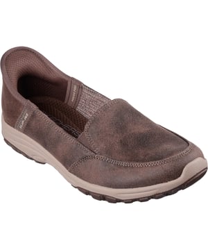 Maak je klaar voor een strakke stijl met moeiteloos comfort in Skechers Relaxed Fit: Reggae Fest 2.0. Deze casual stijl heeft een hielkussen om je voet op zijn plaats te houden, een handsfree instapontwerp en een Air-Cooled Memory Foam dempende binnenzool.