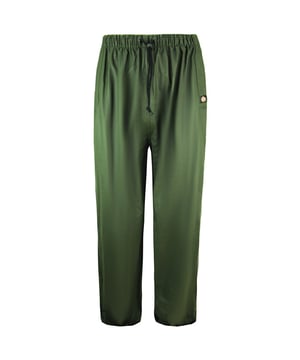 The Dickies Raintite Trousers have a high level of waterproof resistance and will provide slight warmth protection when needed. Unlike many other waterproof overtrousers these also benefit from being virtually noiseless in action.

Features

Adjustable hem
Elasticated waist
Side access pockets