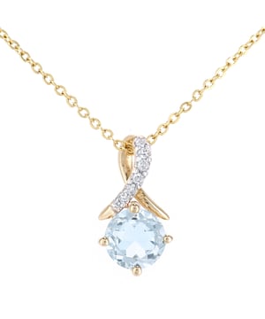 Oro Amarillo 9K (375): 1.045gr; # Diamante: 0,02 ct; # Topacio azul: 0,62 quilates; # Dimensión: 46 cm x 1,2 cm x 0,6 cm