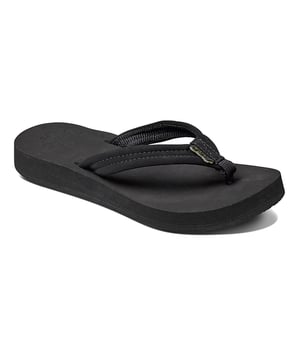 Ready for the beach? So are these oh so cozy flip flops. Their faux nubuck strap features stitch detailing, a pillowy footbed cushions every step, the soft webbing liner is gentle on your skin and the flexible rubber sponge outsole makes walking a – wait for it – breeze.
