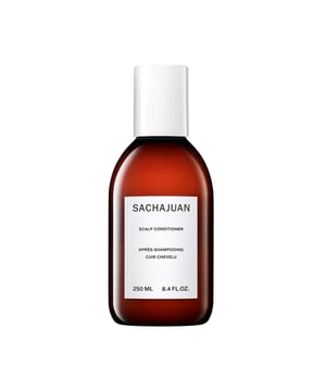 Formulated to remove dandruff and soothe irritated scalps SACHAJUAN Scalp Conditioner works in harmony with SACHAJUAN Scalp Shampoo to help reduce irritation and increase moisture. Ideal for anyone suffering with dandruff, itchy or sensitive scalps, this refreshing conditioner helps to calm, nourish and reduce flaky skin.