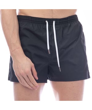 Dsquaered2 Midi Swim Boxers in black.- Elasticated drawstring waistband.- Side pockets.- Contrasting Dsquared2 logo.- Slim fit.- 92% Polyamide  8% Elastane.- Ref: D7B643950BLK