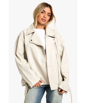A short, close-fitting jacket complete with zips and stud detailing, rock some seriously cool vibes on the day-to-day with a biker jacket. Whether you prefer cropped, longline or a classic oversized shape for vintage vibes, biker jackets are a wardrobe classic that's perfect for edging up your outfit. Layer up your dress with a suede biker jacket, or show off your shape with a black biker jacket that's both timeless and flattering.Style: Faux Leather JacketFabric: Faux LeatherLength: LonglineSleeve Length: Long Sleeve