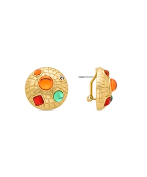 Shurax De Cristal Multicolor oorbellen afgewerkt in 18k geel goud. Africa wordt de perfecte lijn voor vrouwen met persoonlijkheid, die niet bang zijn om risico's te nemen en stukken met een eigen karakter te dragen.
Een reis naar onze oorsprong.