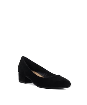 Womens Dune Believing Court Shoes in black.- Microfiber upper.- Slip on fastening.- Comfort-padded insole.- Almond-toed silhouette.- Rubber sole.- Ref: 00855006208037