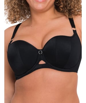 Curvy Kate Boost Me Up Balcony Bra. With a sweetheart neckline, moulded cups and padding. The product is recommended for hand wash only.