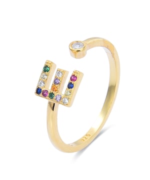 925 Sterling Zilver en Multicolour Zirkonia E Ring afgewerkt in 18kt geel goud. Naast het bereiken van globe-trotting stijlen, maken onze ontwerpen een verschil en een radicaal verschil. Zorgvuldig handgemaakte ontwerpen met materialen van topkwaliteit en fonkelende zirkonia's brengen een alfabet in verschillende maten tot leven. Het exotische ervan: initialen op 925 Sterling zilver, wordt alleen geëvenaard door zijn ingetogenheid. Intuïtief, bedachtzaam, het klopt elke keer als je het draagt en vertegenwoordigt als weinig anderen het meest kosmopolitische stedelijke karakter: BE AUTHENTIC (NOT) UNIQUE.