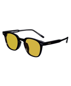 Marco TR90 de alta calidad; TR90 está fabricado con tecnología suiza para ser lentes polarizadas TAC multicapa súper flexibles, duraderas y livianas; Elimina el 100% de la luz azul dañina y el resplandor UVA/UVB; Patillas de acetato ligero; Bisagras estándar de acero inoxidable; Resistente a rayones e impactos