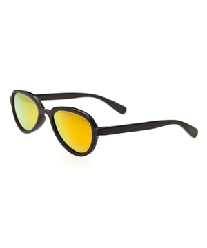 Marco de cuerno de búfalo genuino, ligero y único; Todos los marcos son únicos en color y textura; haciéndolos únicos. ; Lentes polarizadas TAC multicapa antirrayas y antivaho; elimina el 100% de la luz UVA/UVB.; Bisagras de acero inoxidable con resorte; 100% aprobado por la FDA; *Será ligeramente diferente a lo que se muestra en la imagen.