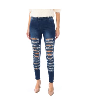 Descubre la combinación perfecta de comodidad y estilo con nuestro legging estilo pantalón tejano largo para mujer. Este leggings está diseñado para ofrecer una silueta elegante y ajustada, con la flexibilidad y elasticidad que necesitas para moverte libremente durante todo el día.

Características:

Material de Tejido Elástico: Fabricado con un tejido elástico de alta calidad que se adapta suavemente a tu cuerpo, proporcionando confort y libertad de movimiento.

Estilo Pantalón Tejano: Diseño que imita la apariencia de unos pantalones tejanos largos, ofreciendo versatilidad y estilo moderno.

Cintura Elástica: Cintura elástica que se ajusta cómodamente a tu cintura sin apretar, asegurando un ajuste perfecto.

Detalle de Costuras: Detalle de costuras que realzan la figura y añaden un toque de estilo adicional.

Durabilidad y Resistencia: Resistente al uso y al lavado, manteniendo su forma y color original incluso después de varios lavados.

Disfruta de la moda y la comodidad con nuestro legging estilo pantalón tejano largo de tejido elástico para mujer, la elección perfecta para añadir a tu guardarropa. Perfecto para cualquier temporada, este leggings te ofrece estilo y confort en cada paso que des.
 Composición: 90% Algodón, 7% Elastano
 Cuidados:
Lavar a temperatura máxima 30º.
No lavar en seco.
Admite plancha a baja temperatura.
No admite secadora.