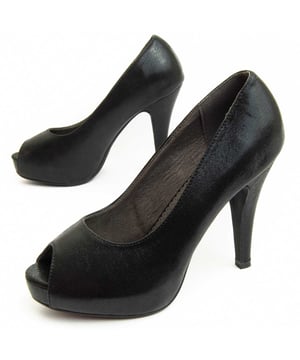 Hakken voor vrouwen. Comfortabele pasvorm. Gefabriceerd door andere merken voor ons merk. Geschatte afmetingen: 8 cm hak.