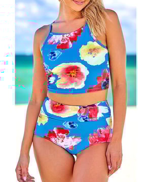 Stijlvolle en trendy Tankini-set met spaghetti bandjes en bloemenprint  
Bevat een prachtige bloemenprint  
Spaghetti bandjes voor een comfortabele en verstelbare pasvorm  
Gemaakt van kwaliteitsmaterialen  
Duurzaam en langdurig  
Perfect voor strandvakanties, poolparty's of ontspannen bij het zwembad  
Beschikbaar in verschillende maten  
Ontworpen om verschillende lichaamstypen te flattering  
Blijf modieus en zelfverzekerd